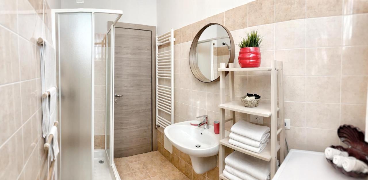 Casa Danema Apartment Sirmione Bagian luar foto